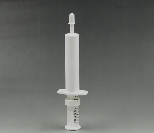 Different size dial a dose syringe